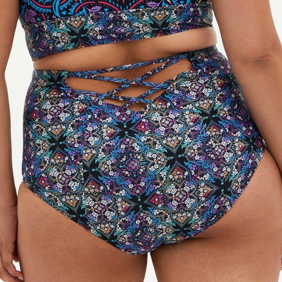 Torrid tile medallion print bikini swim bottoms size 2 - Picture 2 of 5